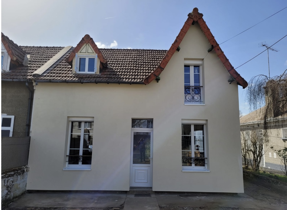 BATILOC026 | Les Compagnons du Patrimoine Un ravalement de façade pour une protection et un esthétisme durables Riedisheim